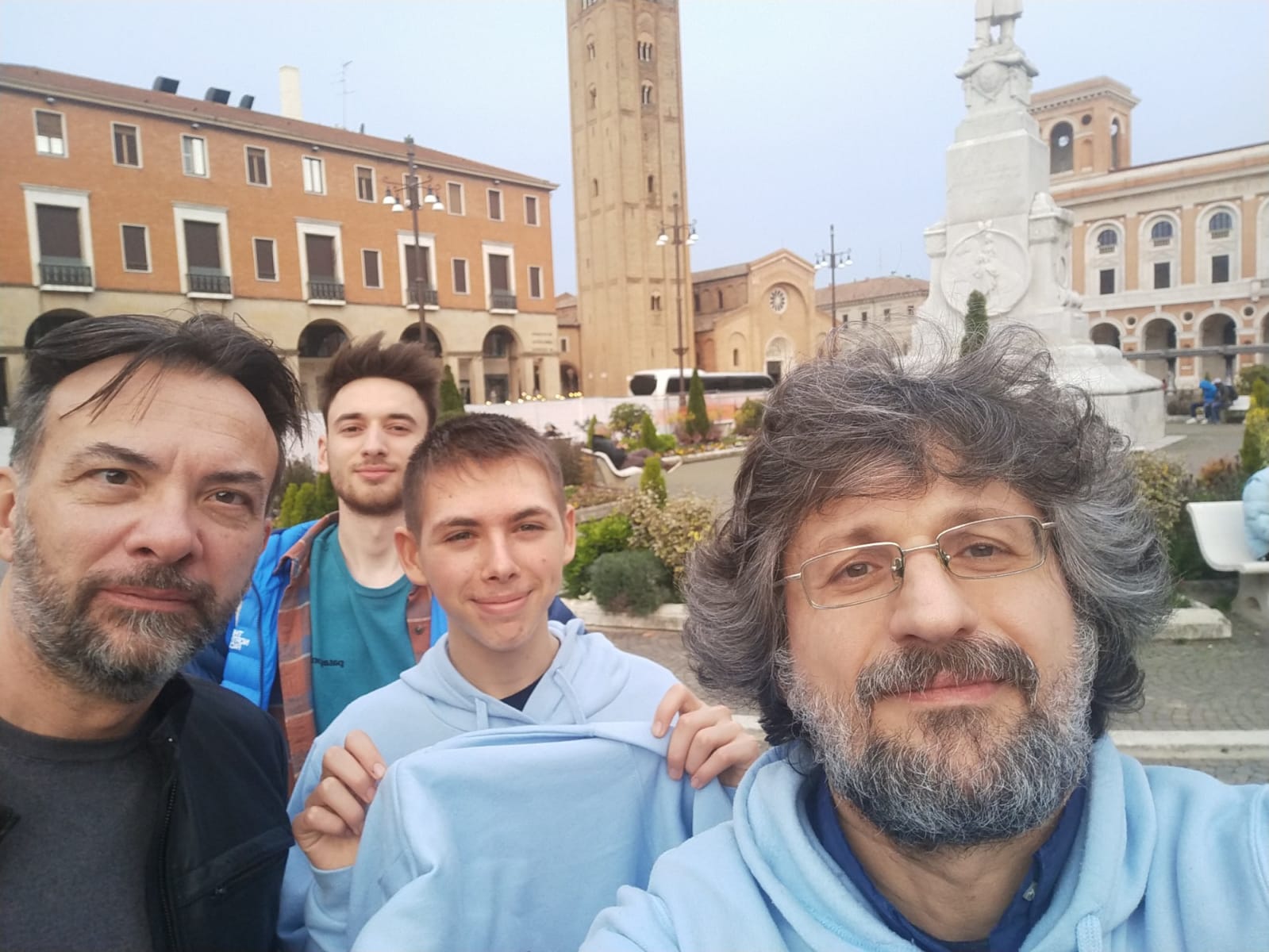 La squadra Laboratorio Scacchi della serie A2 2024, in trasferta a Forlì